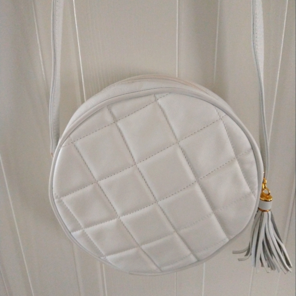 Giani Bernini round quilted leather crossbody bag